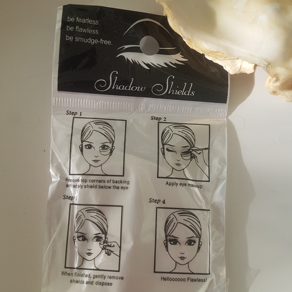 ποΈ 20x Makeup Artist Shadow Shield Stencils - Picture 5 of 5